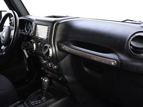 Used 2015 Jeep Wrangler Unlimited Sport w/ Quick Order Package 24S image 15