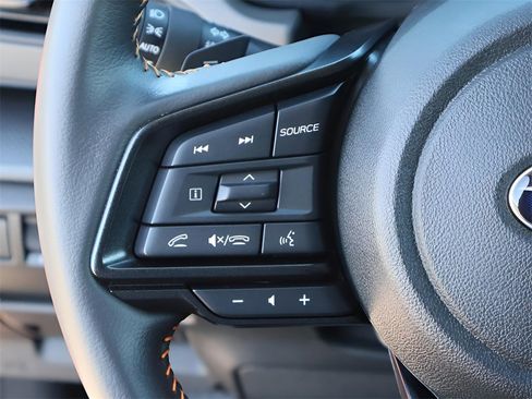 Used 2024 Subaru Crosstrek 2.5i Limited w/ Crosstrek Mirror Package image 30