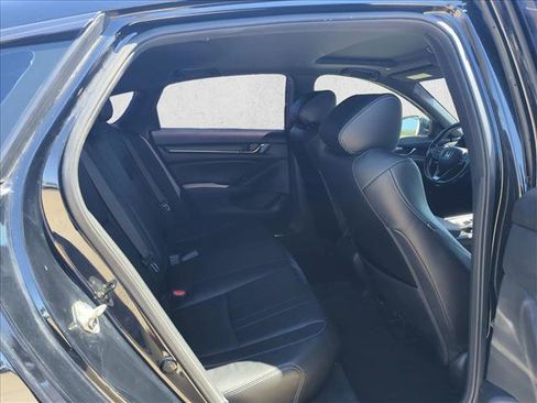 Used 2020 Honda Accord Sport image 19