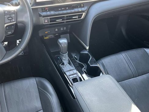 Used 2025 Toyota Camry XSE FWD image 14