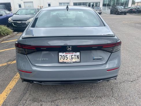 Used 2024 Honda Accord Sport image 4