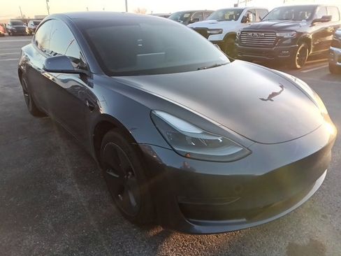 Used 2022 Tesla Model 3 Long Range image 7