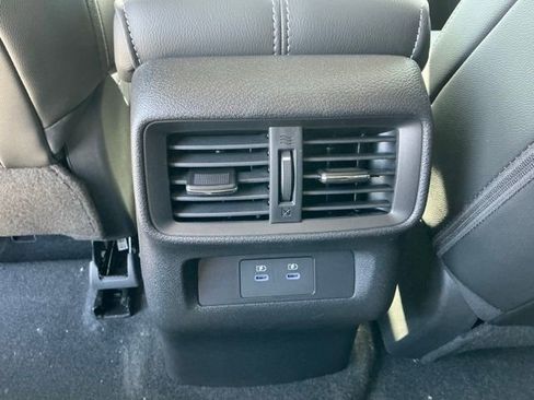 Certified 2025 Nissan Murano SV w/ Cargo Package image 12