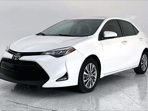 Used 2019 Toyota Corolla XLE image 44