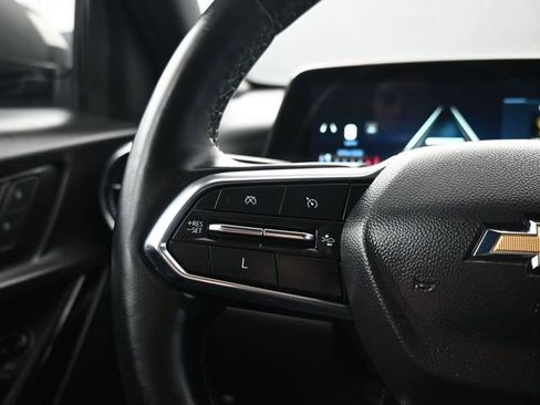 Used 2025 Chevrolet Equinox LT image 15