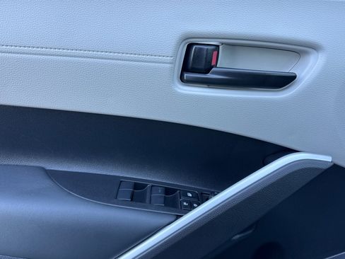 New 2026 Toyota Corolla Cross LE FWD image 41
