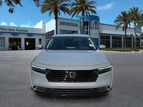 Used 2024 Honda Accord EX-L image 3