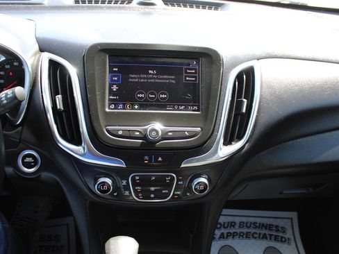 Used 2024 Chevrolet Equinox LT AWD/4WD image 14