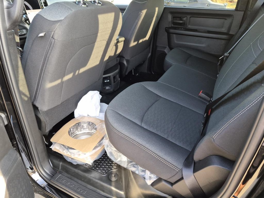 New 2026 RAM 3500 Tradesman AWD/4WD image 11