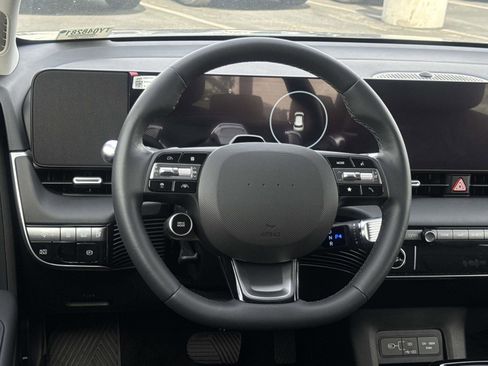 New 2026 Hyundai Ioniq 5 SEL image 7