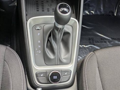 New 2026 Hyundai Venue SEL FWD image 15
