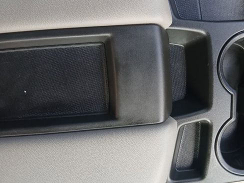 Used 2019 GMC Sierra 1500 SLE w/ SLE Value Package image 27