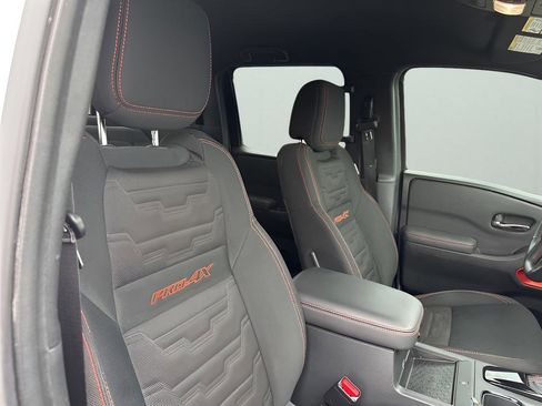 Used 2024 Nissan Frontier PRO-4X w/ Pro Convenience Package image 14