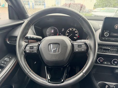 Used 2024 Honda HR-V Sport image 15