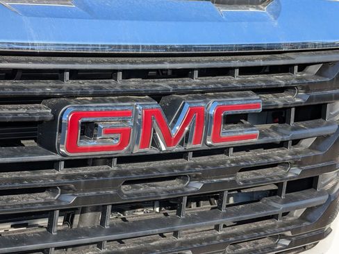 Used 2026 GMC Sierra 1500 Pro w/ Pro Value Package AWD/4WD image 18