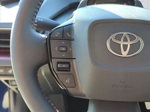 New 2026 Toyota Prius Plug-In Hybrid FWD image 12