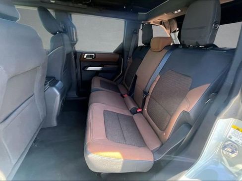 Used 2023 Ford Bronco Outer Banks AWD/4WD image 21