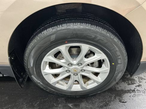 Used 2018 Chevrolet Equinox LT AWD/4WD image 8