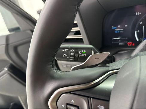 Used 2025 Lexus GX 550 GX 550 Premium+ Sport Utility w/ Accessory Package (2T) image 19