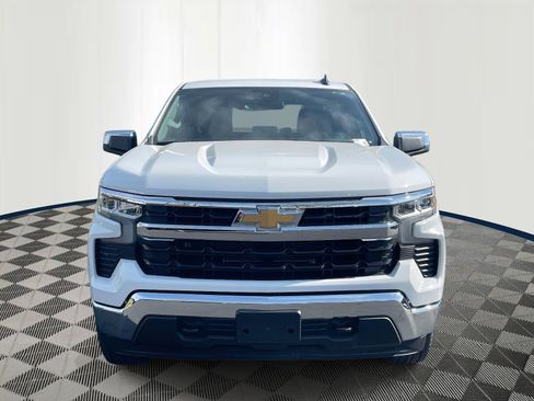 Used 2022 Chevrolet Silverado 1500 LT image 2