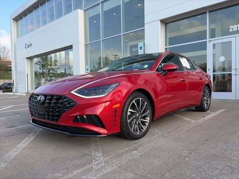 Used 2020 Hyundai Sonata Limited FWD image 3
