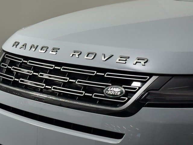 Used 2026 Land Rover Range Rover Evoque S AWD/4WD image 12