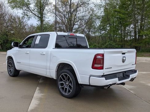 Used 2019 RAM 1500 Laramie AWD/4WD image 5