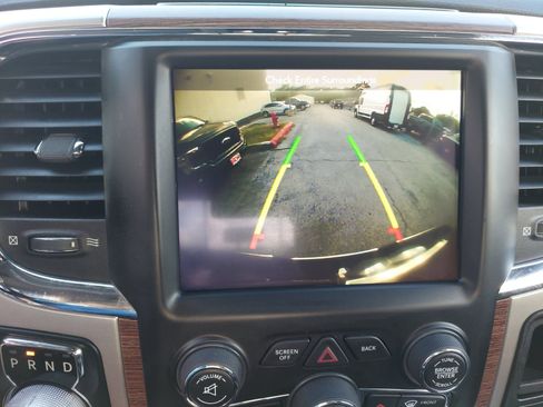 Used 2018 RAM 1500 Laramie w/ Convenience Group RWD image 15