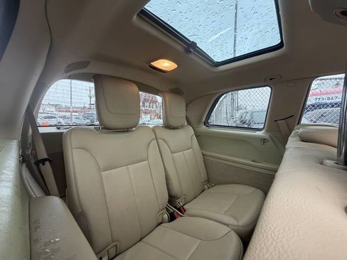 Used 2011 Mercedes-Benz GL 450 4MATIC image 24