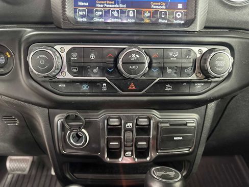 Used 2021 Jeep Wrangler Unlimited Sahara w/ Cold Weather Group image 19