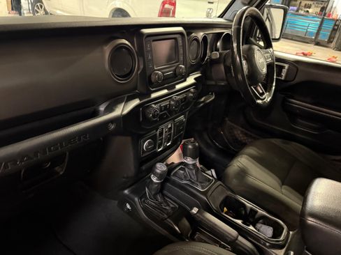 Used 2021 Jeep Wrangler Unlimited Sport w/ Cold Weather Group image 29