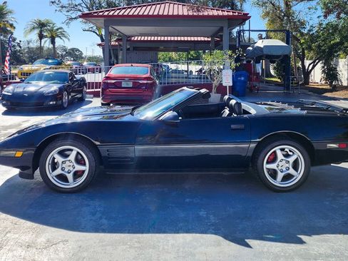 Used 1992 Chevrolet Corvette Convertible image 5