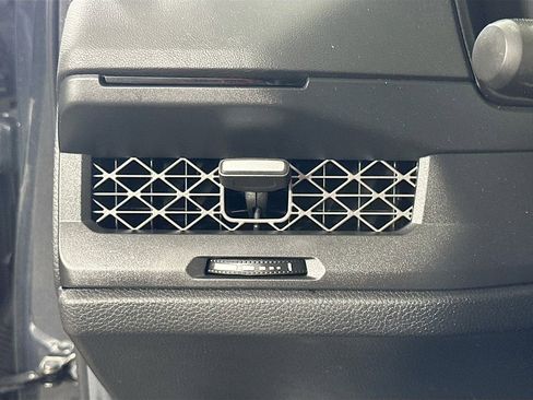 Used 2024 Honda Accord EX image 21