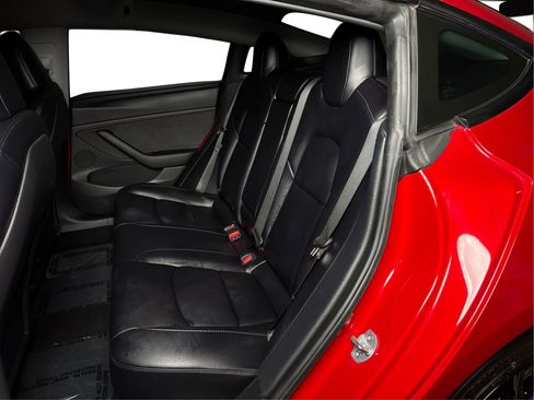Used 2022 Tesla Model 3 RWD image 10