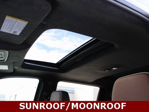 Used 2024 GMC Sierra 1500 Denali Ultimate image 18