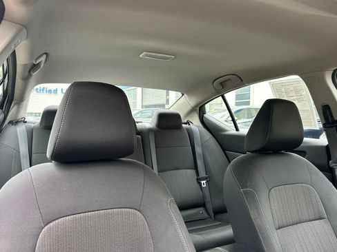 Used 2024 Nissan Altima 2.5 SV AWD/4WD image 20