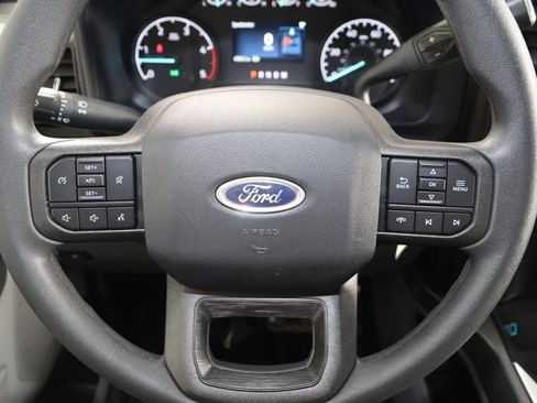 Used 2023 Ford F350 XLT image 33