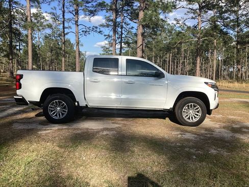 New 2026 Chevrolet Colorado LT w/ LT Convenience Package RWD image 6
