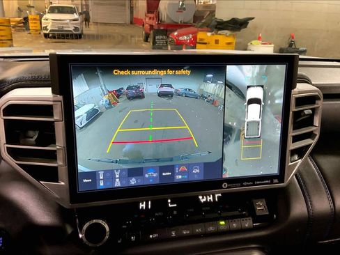 Used 2023 Toyota Tundra Platinum w/ Advanced Package image 27