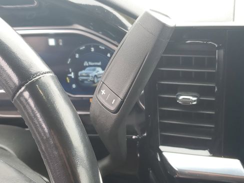 Used 2022 Chevrolet Silverado 1500 RST image 17