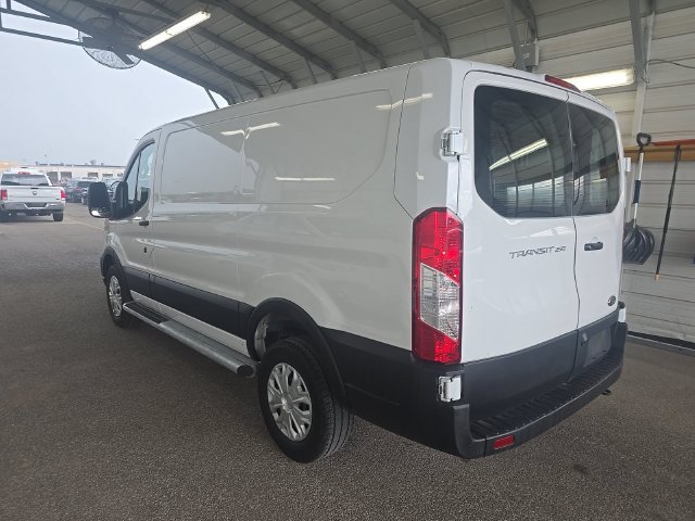 Used 2025 Ford Transit 250 Low Roof w/ Exterior Upgrade Package RWD image 4