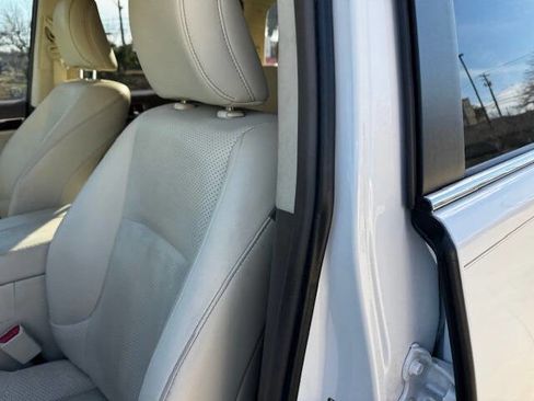 Used 2010 Lexus GX 460 Base AWD 4dr SUV image 33