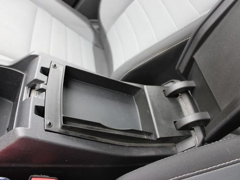 Used 2018 Ford Escape S FWD image 38
