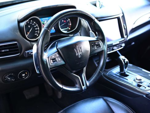 Used 2017 Maserati Levante S image 15