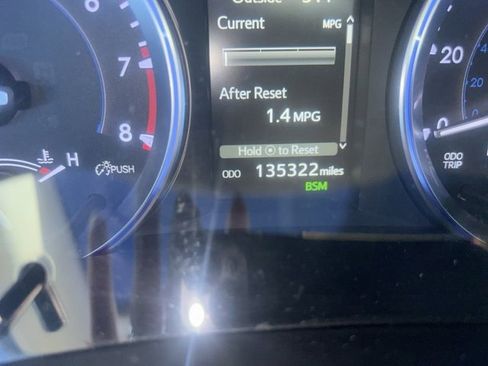 Used 2017 Toyota Highlander XLE image 20