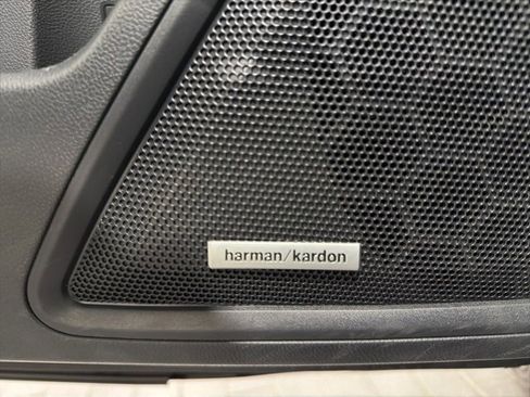 Certified 2025 Subaru Outback Limited XT w/ Tech Package 3 image 10