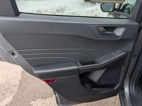 Certified 2022 Ford Escape SE w/ Convenience Package image 36