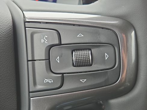 New 2026 Chevrolet Silverado 1500 ZR2 image 30