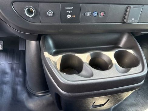 Used 2024 Chevrolet Express 2500 w/ Driver Convenience Package RWD image 19