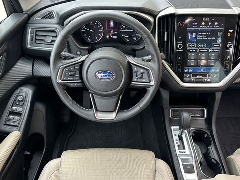 Certified 2025 Subaru Ascent Premium w/ Popular Package #2 image 13